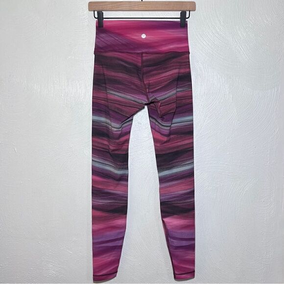 Lululemon Wunder Under Hi-Rise Tight *Central Saint Martins Nulux 28" - Picture 4 of 7